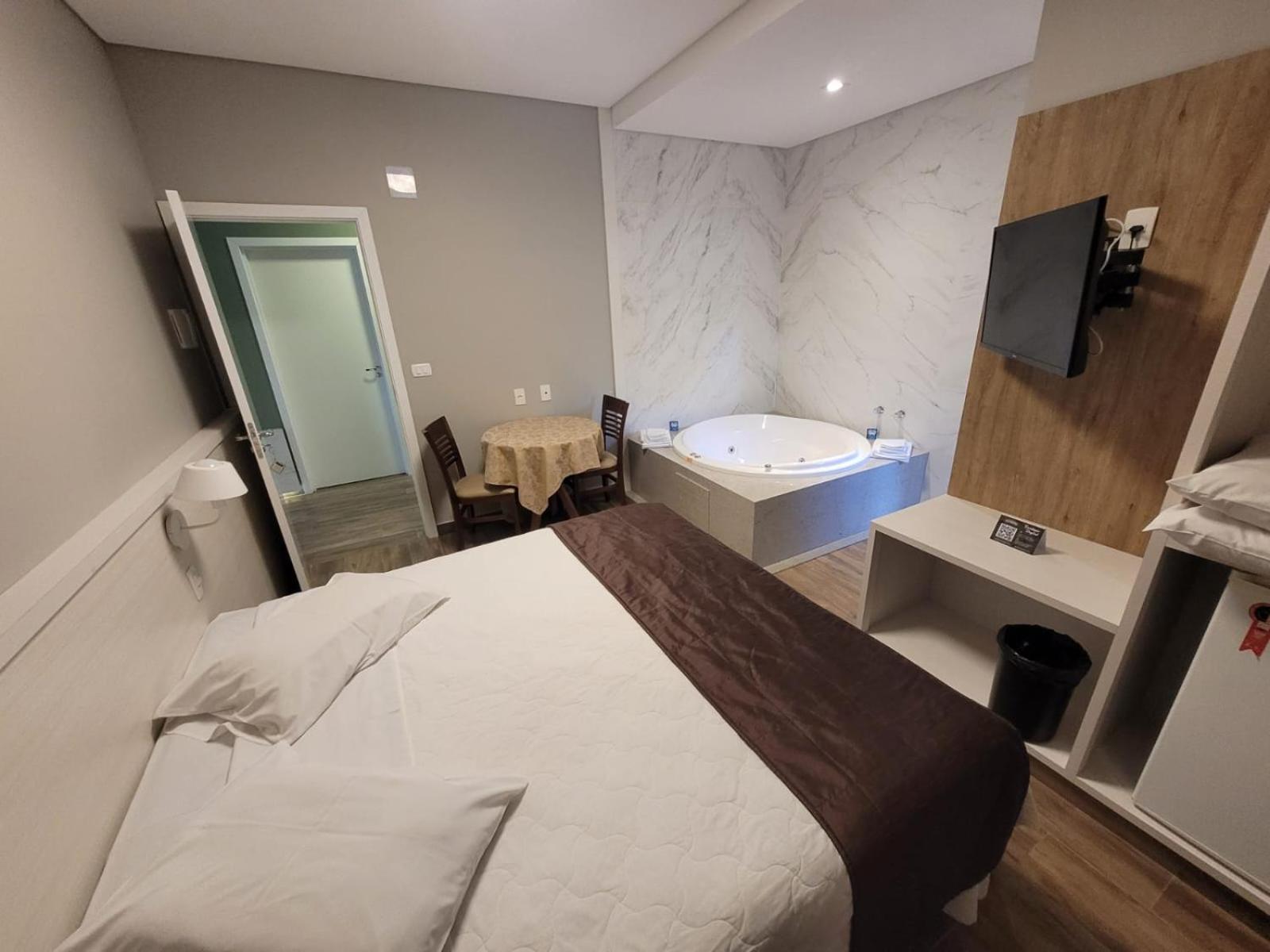 Emacite Flex Hotel